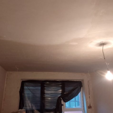 штукатурка потолка в квартире